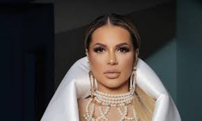 Dra. Deolane, viúva de MC Kevin, bate 900 mil acessos em música que  homenageia o funkeiro; saiba mais sobre ela