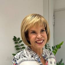 Last night, we celebrated the phenomenal success of Simple Mills!  Congratulations again to Katlin Smith! It has been amazing to see Katlin's  progress as a fearless founder and CEO since our paths… |