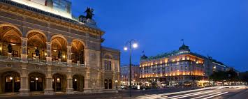 Top 6 highlights architecture music coffee houses & wine taverns. Hotel Bristol Eines Der Fuhrenden Hotels In Wien