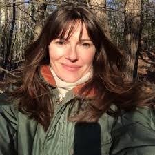 Tara Pace's Instagram, Twitter & Facebook