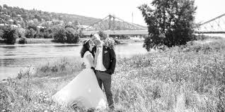 Du bist auf der suche nach den perfekten hochzeitsfotos für deine hochzeit? Laloriel Photograpy Hochzeitsfotograf In Dresden Und Sachsen