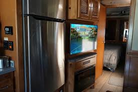 All the cozy comforts of our popular allegro model equipped with the mighty muscle of a rear engine diesel (red). A Review Of My Tiffin Allegro 32 Sa The Pros Cons Campanda