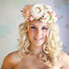 Google Image Result For Http Www Lovehair Co Uk Picture Lovehair 2520floral 2520headbands 012 2520small Jpg 3fpic Dugun Saci Gelin Sac Modelleri Sac Stilleri