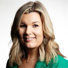 Bidding farewell to all my colleagues at Standard Life. Three years of  friendship and a lot of learning later, I'm ready to start the next year  volunteering in Iquitos, Peru. Thank you