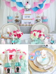 These seven ideas will help inspire a bridal shower with a beach theme: 20 Spring Bridal Shower Ideas Fun365