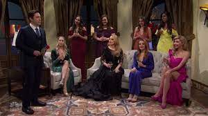 Snl Adele Sings Hello And Someone Like You During Bachelor Parody As She Competes For Love Someone Like You Snl Celebrities