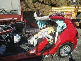 Milas haber son dakika trafik kazaları. Son Dakika Mugla Milas Ta Feci Kaza Kamyon Dorsesinin Altina Giren Aractan Sag Kurtuldular Takvim