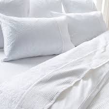 Https Www Carreblanc Com Drap De Lit Percale De Coton Broderie Anglaise Amanda Html Draps De Lit Percale De Coton Drap