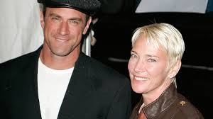 He is known for his television roles as nypd detective elliot stabler on the nbc legal drama law & order: Christopher Meloni Wife Who Is Doris Sherman Williams Marriage Info Stylecaster