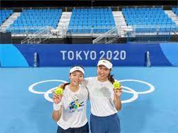離開幕剩不到1周的東京奧運狀況連連，不但傳出選手村有人員確診，還有烏干達舉重選手「落跑」。 而網球退賽潮顯然相當嚴重，中華奧會16日晚間獲緊急通知，我國謝語倢／許絜瑜 台北市 / 綜合報導 東京奧運再傳好消息! 4kojguslonmemm