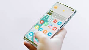 Download alodokter apk untuk android. Telekonsultasi Alodokter Solusi Untuk Pasien Covid 19 Gejala Ringan Merahputih
