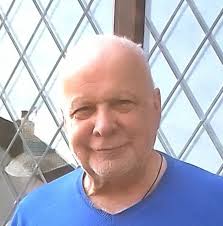 The run away winner of the April Anemone Challenge was card number 4 which  was made by Nadege Burness. Congratulations Nadege. Due to the high cost of  posting to the Cape and