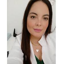 Lic. Monica Alinne Reyes Castillo opiniones