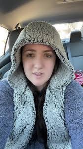 Heidi Warren's Instagram, Twitter & Facebook