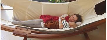 Tussen de palmbonen lig jij te relaxen in de hangmat. Babyhangematte Schaukelspass Fur Kleine Grosse Kinder Wombagee