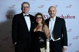 Curating the best viral content from around the web General Wiener Ball Der Wissenschaften 2022 Page 6