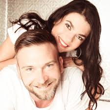 Daniel Paas's Instagram, Twitter & Facebook