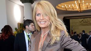 La presentadora chilena, ex esposa del expresidente, difundió un comunicado donde pidió por su eterno descanso, y reveló. La Dura Situacion De Cecilia Bolocco Y Su Hijo Maximo En Pandemia