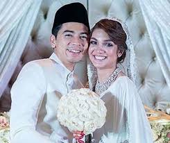 121,175 likes · 69 talking about this. Amar Amyra Rancang Bulan Madu Di Tokyo