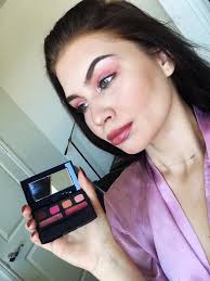 Birthday glam Makeup by me Port harcourt pro MUA PET Signature FACE I  primed the face with zikel primer mixed with zaron oil block . The I used  zikel foundation and powder .