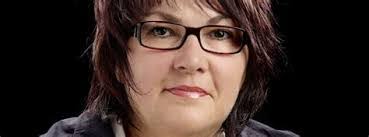 Heidi Sievers's Instagram, Twitter & Facebook