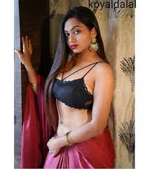 Images from hot saree girls at hotgirlsinsaree on instagram. Pin On Indian Photoshoot