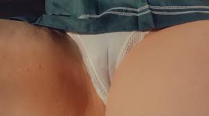 Upskirt wet panties