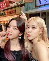 Lee hyeri is a member of girls' day. Girl Group Zone On Twitter Girl Day Hyeri Blackpink
