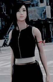 When she meets him again she convinces him to join the resistance group she is a member of. Tifa Lockhart Ff7 Advent Children Facebook