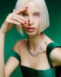 82 条Make up 和妆容点子，即刻收藏| 头发装饰、日常妆、美容秘诀以及更多