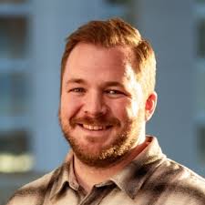 Learn from LinkedIn ads mistakes and future trends with Luke Barnett"