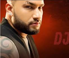 Цеци Лудата Глава и шоуто на лудите...