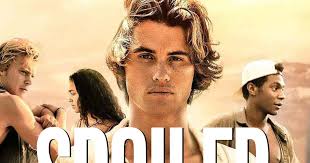 Modifier outer banks est une série télévisée d' aventure américaine créée par shannon burke , josh pate et jonas pate et diffusée depuis le 15 avril 2020 sur la plateforme netflix. Outer Banks Saison 2 Les Theories Sur La Suite De La Serie Netflix Purebreak