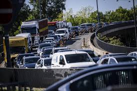 Aktuelle Verkehrslage: Langes Mai-Wochenende bringt hohe Staugefahr