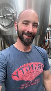 Howdy! New to the group. My Name is Zach I'm a sr projects manager for a  roofing and solar company. Been single for coming up