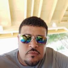 Ivan Falcon (@IvanFal61109000)