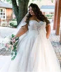We Can Make Elegant Plus Size Wedding Dresses Like This For You At A Great Price Custom Des Ball Gowns Wedding Plus Wedding Dresses Wedding Dress Inspiration