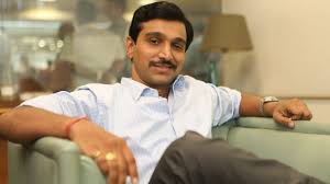 Harshad mehta was born on 29 july, 1954 in gujarati jain family at rajkot, gujarat. Pratik Gandhi The Scam Artist Who Hustled His Way Up Huffpost Null