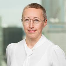 Joanna Welsh's Instagram, Twitter & Facebook