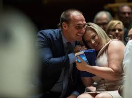 Joice contrata kakay, advogado 'salvador' de políticos famosos criminalista já defendeu nomes como paulo maluf, ciro nogueira, josé sarney e joesley batista 29/07/2021 Joice Hasselmann Diz Que Eduardo Agiu Pelas Costas De Jair Bolsonaro Traiu Proprio Pai