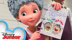 Nancy Plays House 🏡