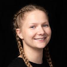 Natasha Caudill's Instagram, Twitter & Facebook