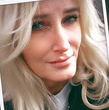 Annika Lindgren (@hotannika) • Facebook, Connect with friends