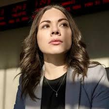 Liza Acevedo's Instagram, Twitter & Facebook