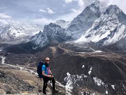 Death. Carnage. Chaos': Mount Everest climbers step over dead body