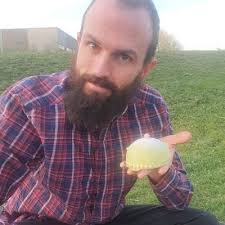 Tom Richards (@t__richards)