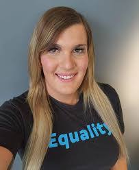 Rose Cherry's Instagram, Twitter & Facebook