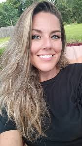 Cindy Rochester's Instagram, Twitter & Facebook