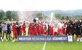 Hosts go top of bundesliga with win last updated on 1 december 2019 1 december 2019. Nach Aufstieg Sc Freiburg Ii Verabschiedet Acht Spieler Liga3 Online De