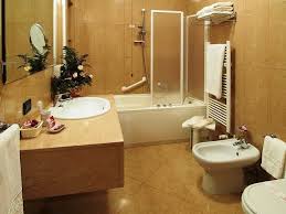 Desain kamar mandi hotel bintang 5: Desain Kamar Mandi Ala Hotel Radea